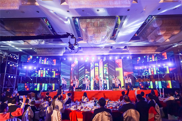 成功的舉辦一場公司年會策劃包含哪些內容？